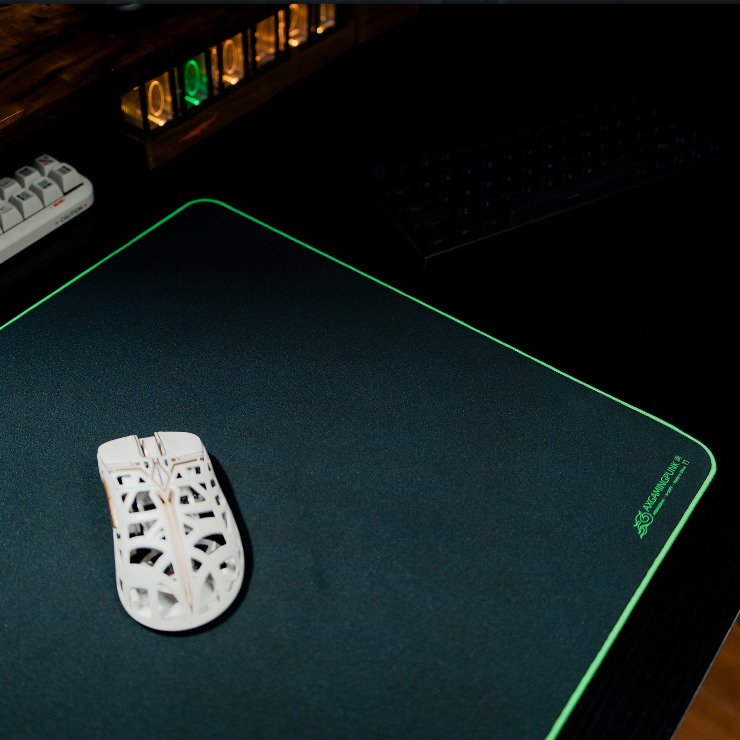 AXgamingpunk LEAF Gaming Mousepad